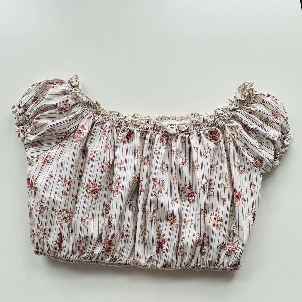 Floral Print Smocked Off Shoulder Crop Top